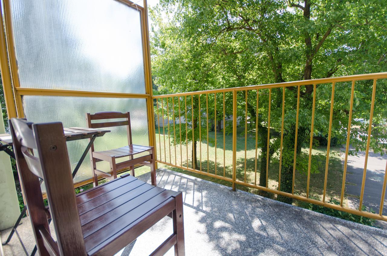 Apartment Near The Train Station Ljubljana Kültér fotó